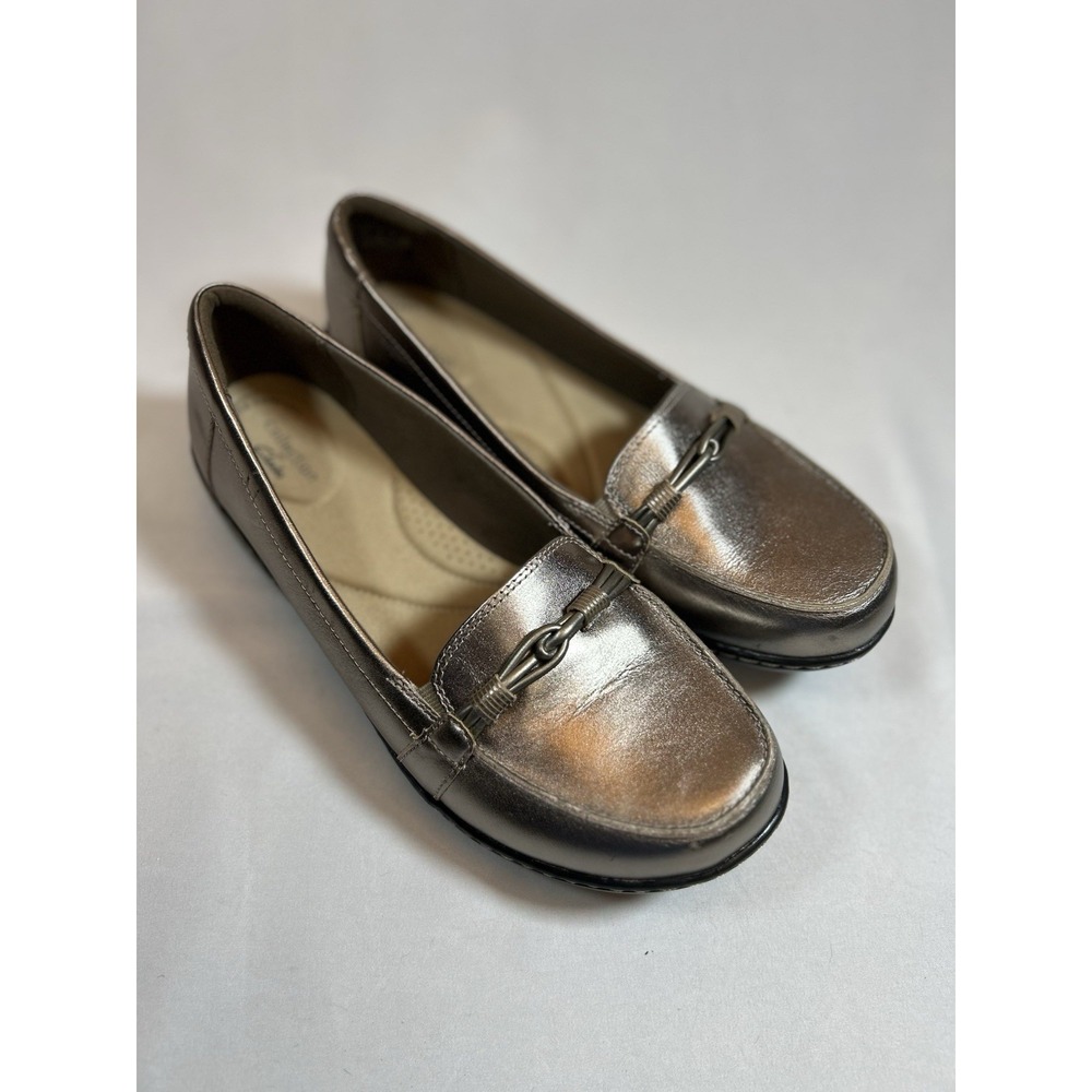 Collection by Clarks Gold Leather Loafers Size 9.5 Ultimate Comfort